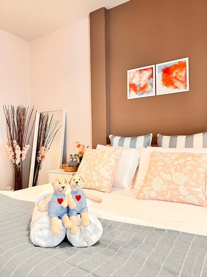 Por Poshtel Kanchanaburi Exterior foto